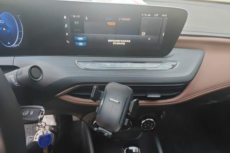 Used Buick Verano 2022 Pro 533T Enjoyment Edition Audio And AC Panel