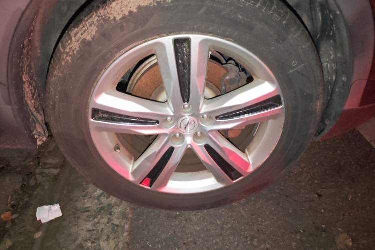 Used Zotye T700 2017 1.8T Dual-Clutch Prestige Model
