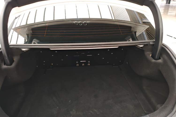 Used Mercedes-Benz A-Class 2022 Restyled A 200 L Sport Sedan Fashion Version