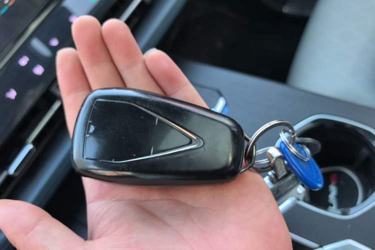 Used Changan UNI-K iDD 2022 Blue Whale iDD 130km 1.5T Excellence Model
