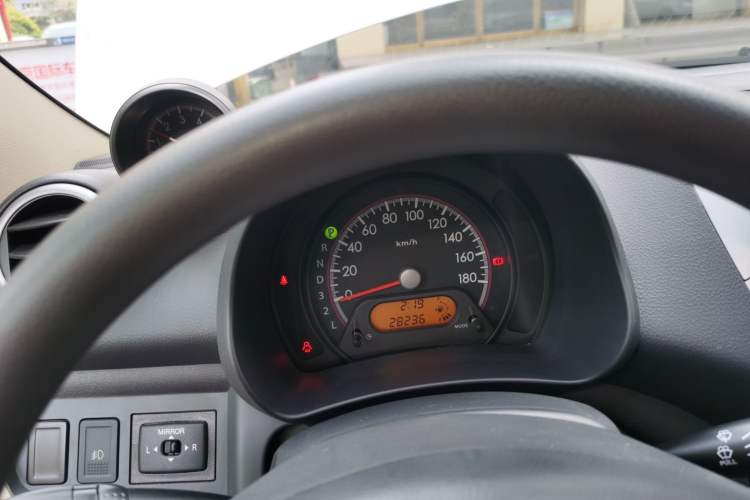 Used Suzuki Alto 2009 1.0L Automatic Luxury Version Odometer Close Up