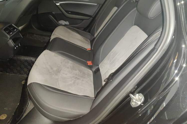 Used Audi A6L 2023 40 TFSI Luxury Dynamic Model
