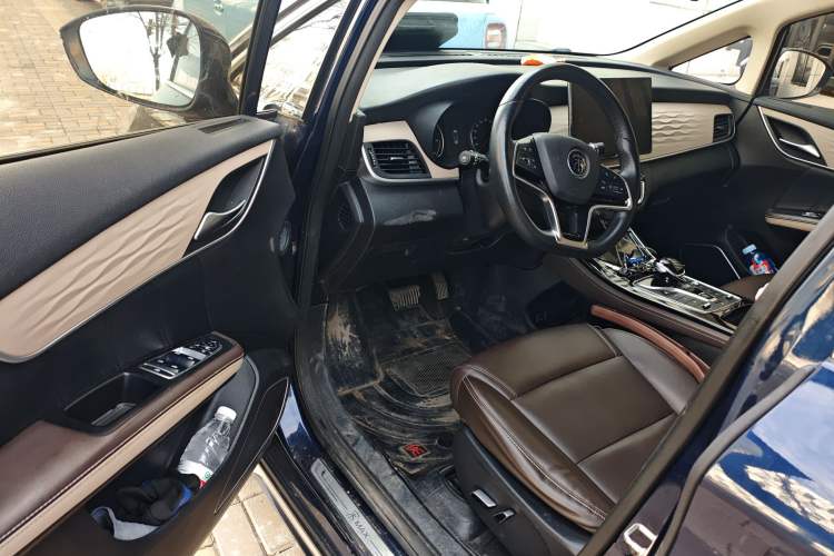 Used BYD Song MAX New Energy 2022 DM-i 105KM Flagship Model
