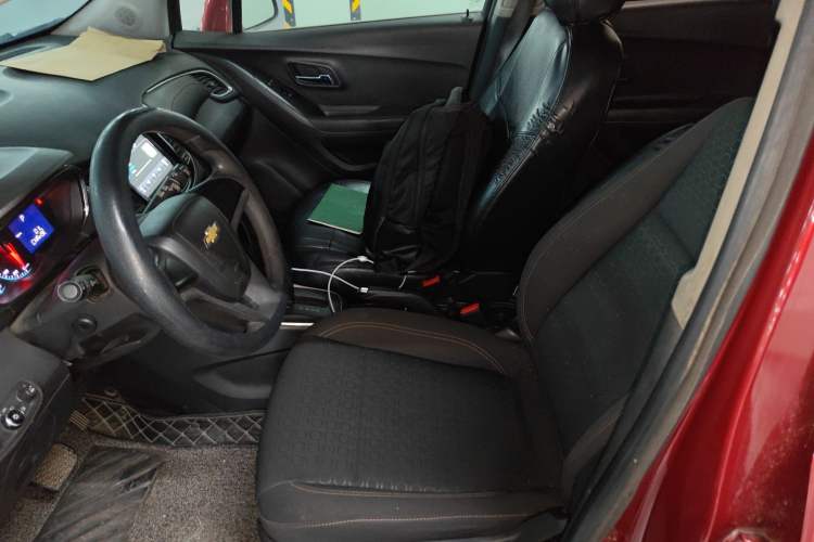 Used Chevrolet Trax 2018 330T Automatic Two-Wheel Drive Elite Model
