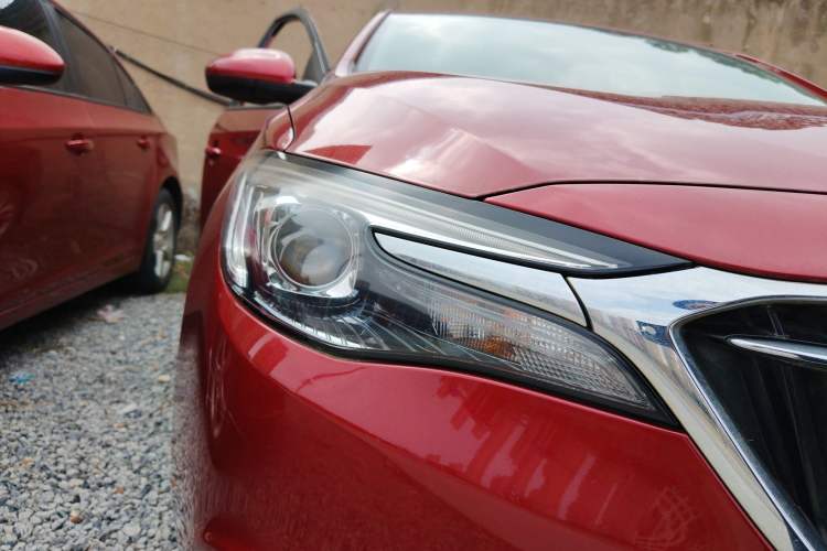 Used Buick GT 2018 15T Manual Elite Version China V Standard
