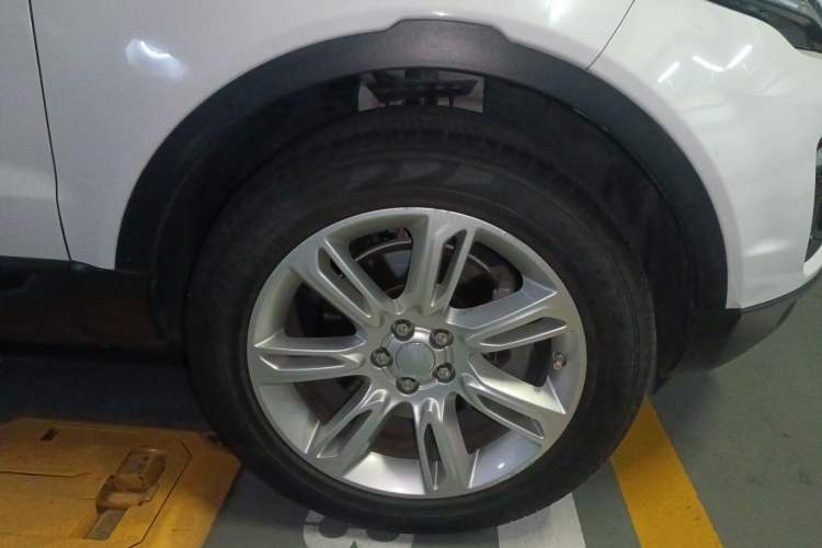 Used Land Rover Range Evoque 2016 2.0T SE PLUS Smart Enjoyment Edition Right Front Wheel Hub