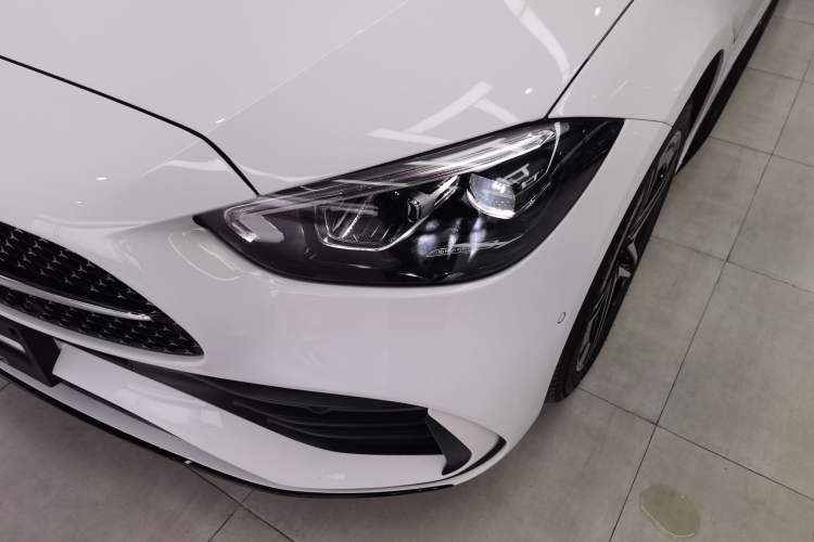 Used Mercedes-Benz C-Class 2023 Restyled C 260 L Night Edition Sports Version