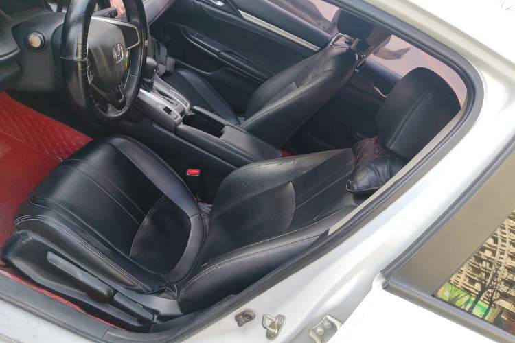 Used Honda Civic 2016 180TURBO CVT Comfort Version Left Front Seat
