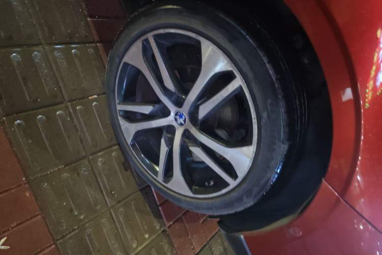 Used Venucia T90 2017 2.0L CVT Leading Edition
