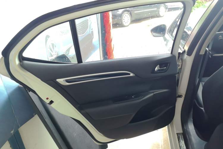 Used Citroen C4L 2015 1.8L Automatic Luxury Edition
