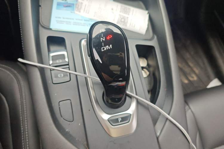 Used Haval F7 2020 1.5T Two-Wheel Drive i-Type Gear Lever