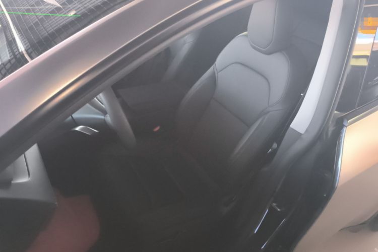 Used Tesla Model Y 2025 Long-Range All-Wheel Drive First Edition