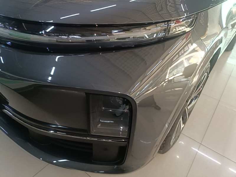 Used Li Auto L7 2023 Air model — 23