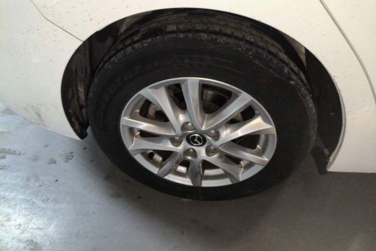 Used Mazda 3 Axela 2016 Sedan 1.5L Automatic Comfort Model Right Rear Wheel Hub