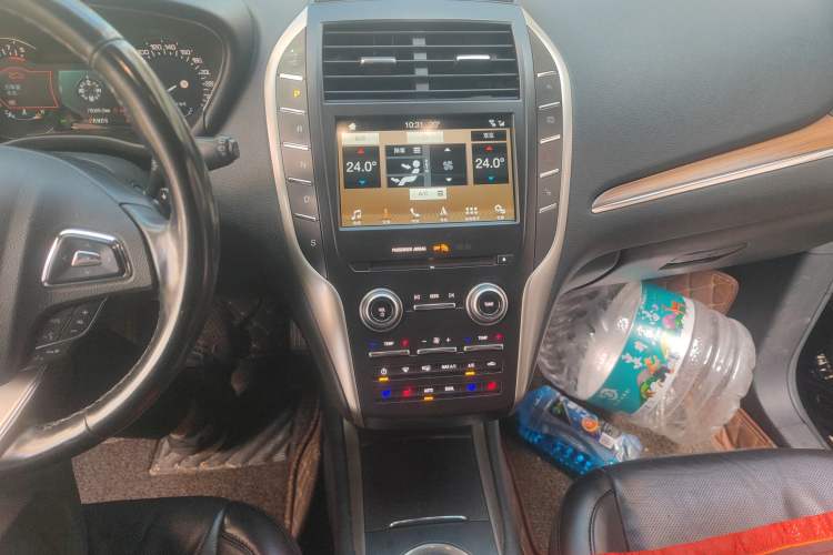 Used Lincoln MKC 2018 2.0T Four-Wheel Drive Zunya Edition
