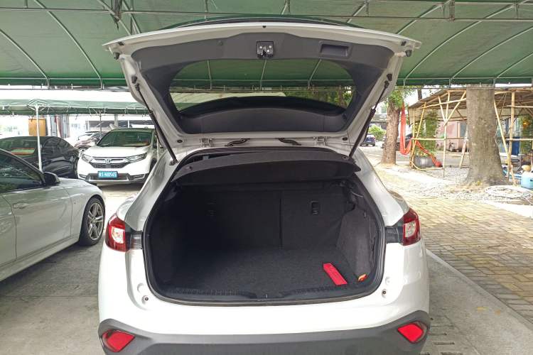 Used Mazda CX-4 2018 2.0L Automatic Two-Wheel Drive Blue Sky Dynamic Version China V Standard Trunk