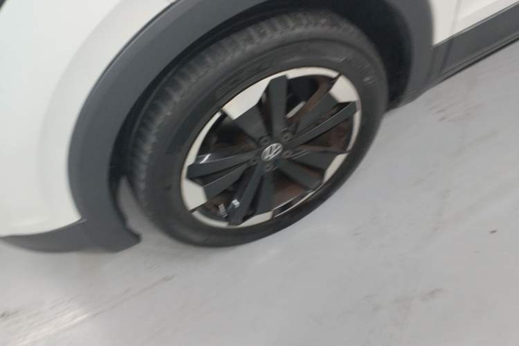 Used Volkswagen Tacqua 2021 1.5L Automatic Yue Zhi Lian Edition Left Front Wheel Hub