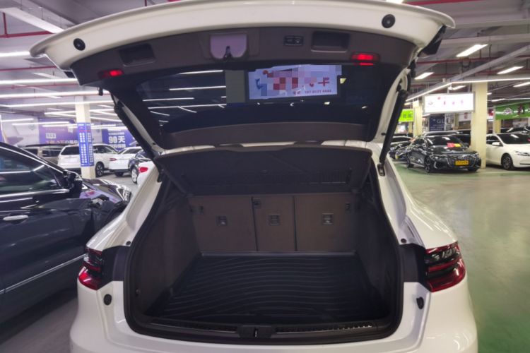 Used Porsche Macan 2017 Macan 2.0T
