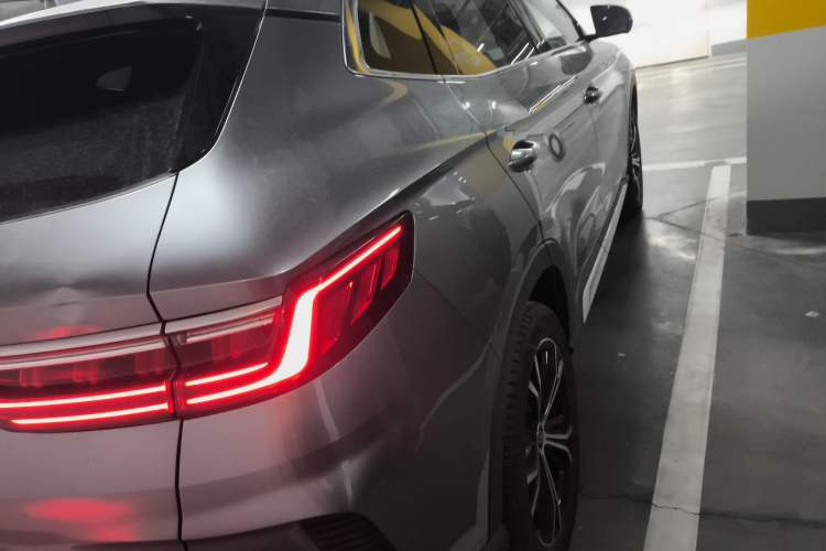 Used BYD Song PLUS 2020 1.5T Automatic Flagship Edition Right Rear Taillight