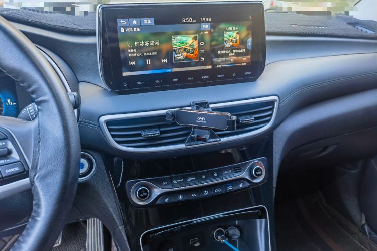 Used Hyundai Tucson 2020 280TGDi Two-Wheel-Drive GLS Smart Connectivity Version China VI Standard