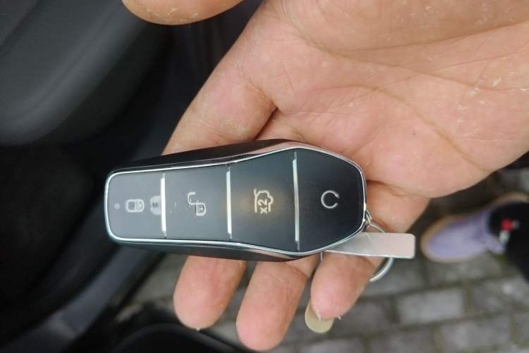 Used BYD Song L DM-i 2024 160km Beyond Edition
