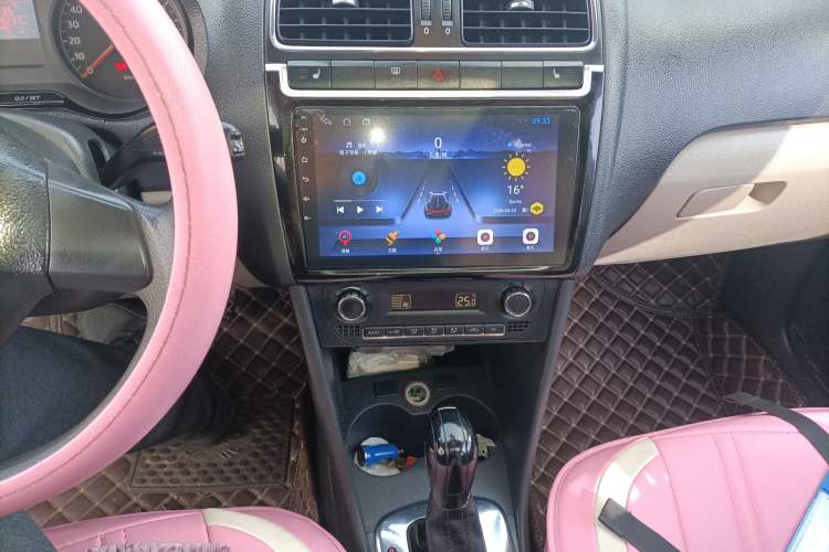 Used Volkswagen Polo 2011 1.6L Automatic ZhiShang Version
