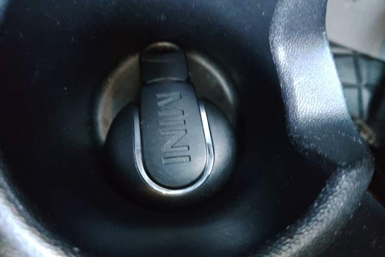 Used MINI MINI 2018 1.5T COOPER Classic Edition