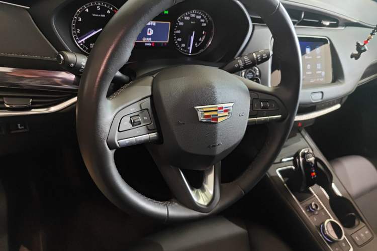 Used Cadillac XT4 2023 28T Two-Wheel Drive Fashion Edition