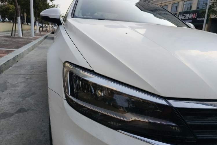 Used Volkswagen Lamando 2019 230TSI DSG Fashion Edition China VI