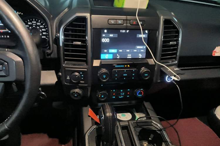 Used Ford F-150 Raptor 
