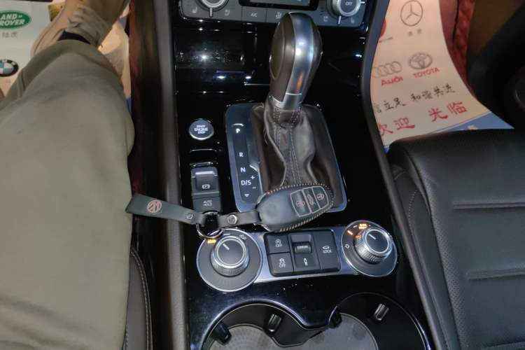 Used Volkswagen Touareg 2018 3.0 TSI Glory Collection Edition