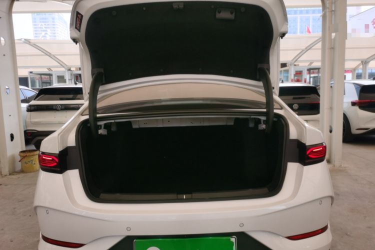 Used BYD Qin PLUS 2025 DM-i Smart Drive 55KM Leading Model
