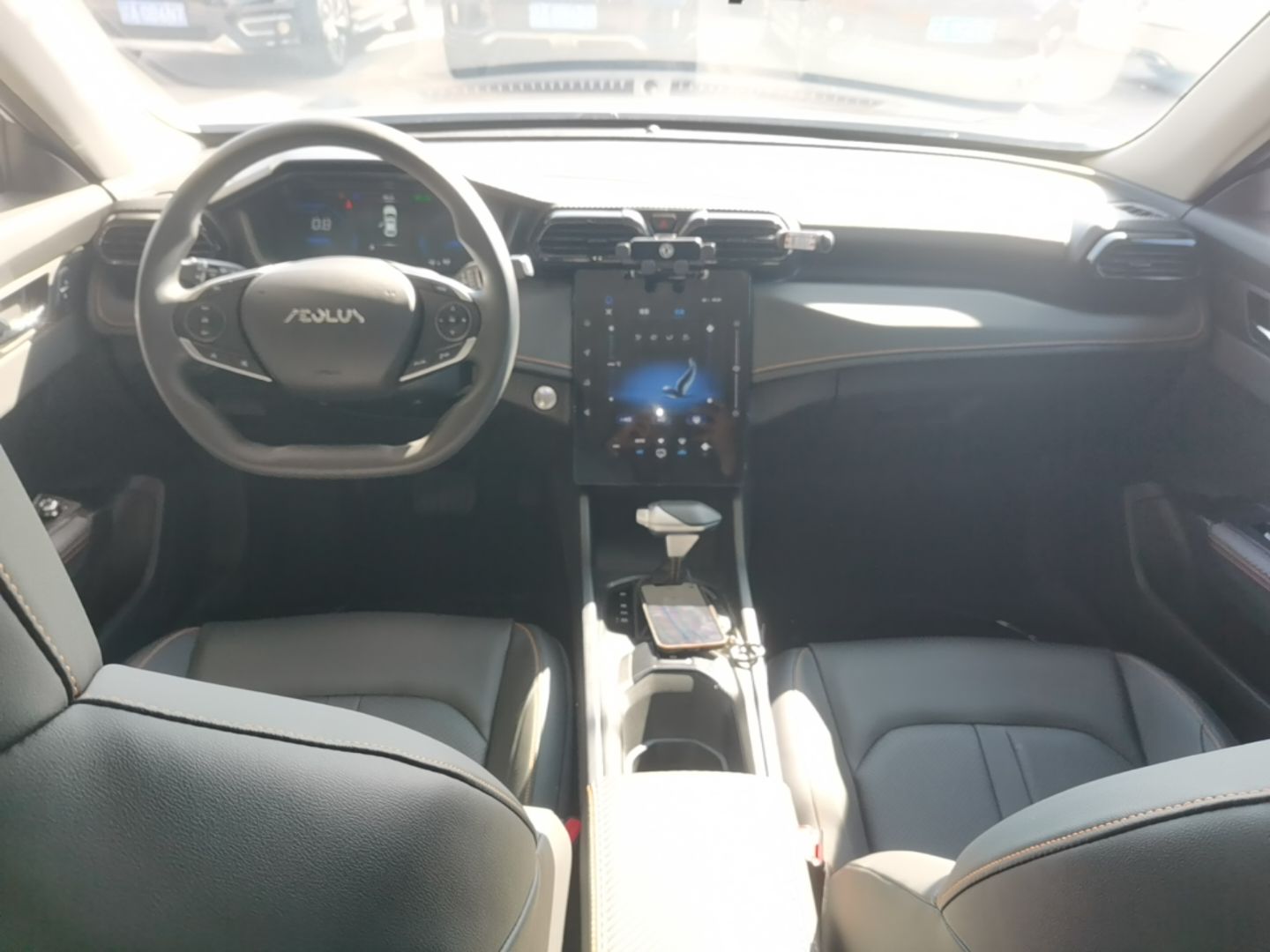 Dongfeng Aeolus Yixuan 2025 1.5L Automatic Luxury Version - Luxury — снимка 12
