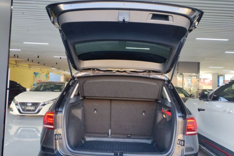 Used Volkswagen Tharu 2022 280TSI Two-Wheel Drive Trend Edition
