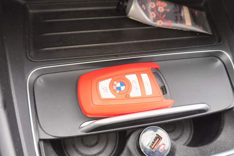 Used BMW 3 Series 2016 320Li Fashion Model
