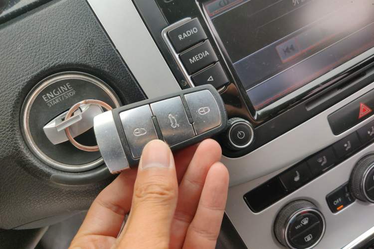 Used Volkswagen Magotan 2013 1.8TSI Luxury Model