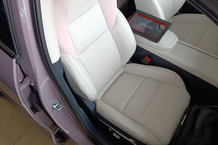 Used Lynk & Co 06 2025 Renew 1.5T Halo
