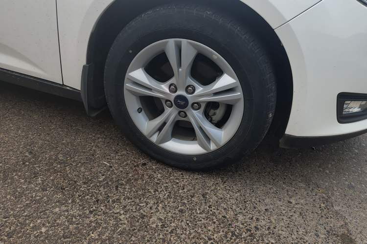 Used Ford Focus 2017 Hatchback 1.6L Manual Comfort Plus SmartDrive Edition