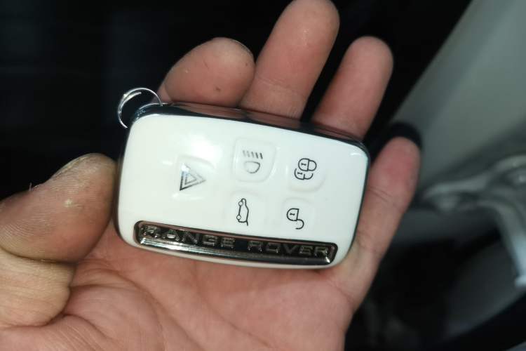 Used Land Rover Range Velar 2018 P300 S