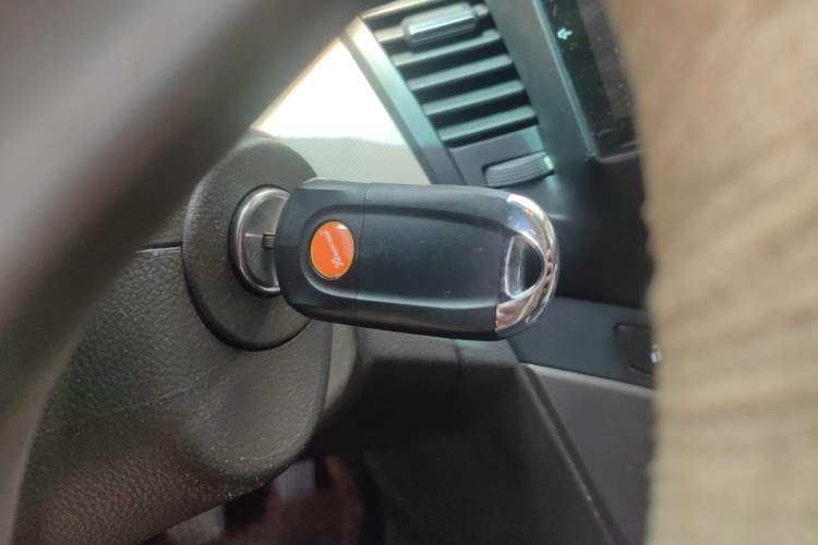 Used Chevrolet Cruze 2015 1.5L Classic SE MT
