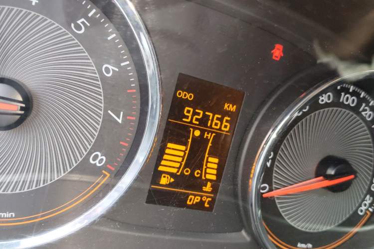 Used Chevrolet Sail 2016 Sail 3 1.3L Manual Comfort Sunroof Edition Odometer Close Up