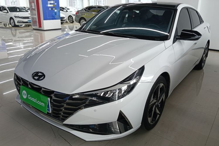 Used Hyundai Elantra 2021 1.5L CVT LUX Prestige Edition