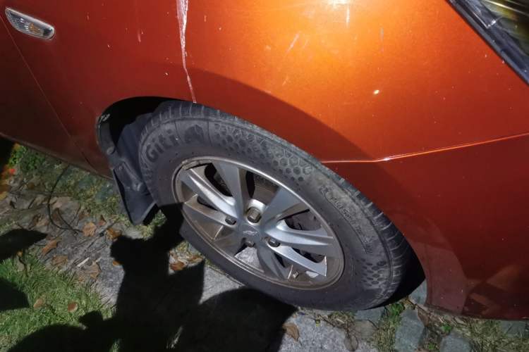 Used Chevrolet Sail 2015 Sail 3 1.5L Manual with Ideal Sunroof Edition