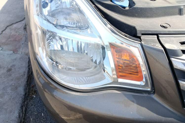 Used Nissan Sylphy 2019 Classic 1.6XE+ CVT SmartConnect Leading Edition Right Front Headlight