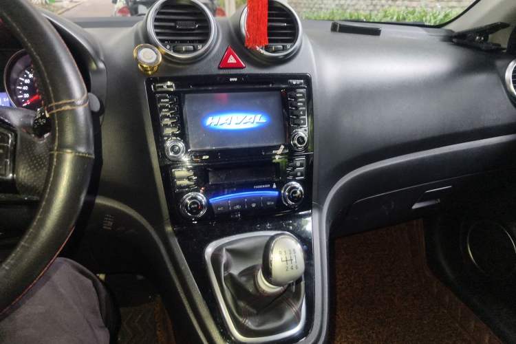 Used Haval H6 2013 Upgraded Model 1.5T Manual Two-Wheel Drive Elite Version