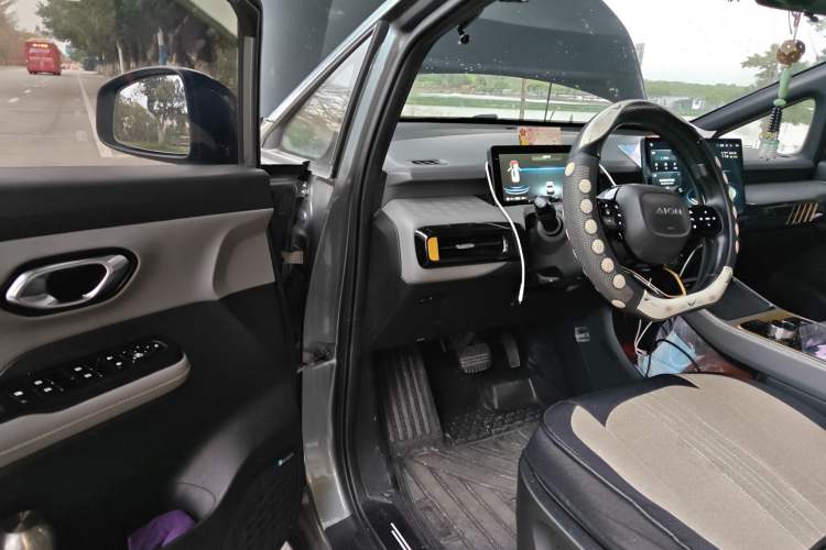 Used AION Y 2022 70 Intelligent Edition Lithium Iron Phosphate