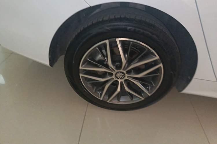 Used BYD Qin PLUS 2021 EV 400KM Luxury Model