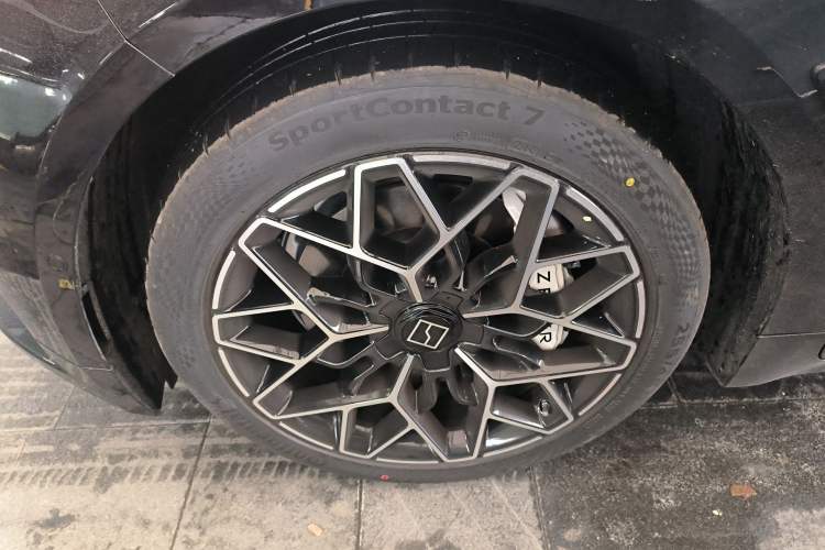 Used Zeekr 001 2026 Model 103° Rear-Drive Max Version
