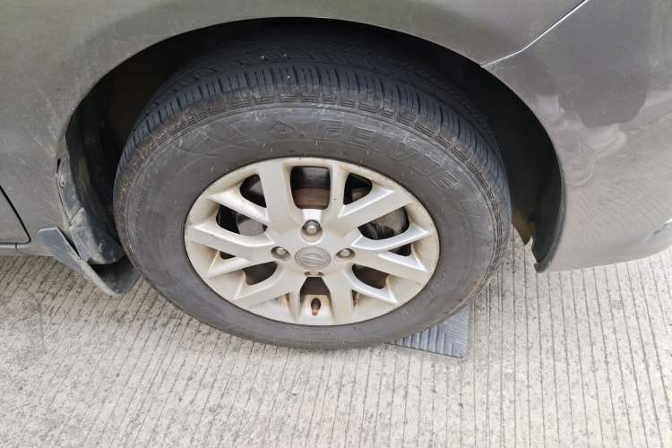 Used Nissan Sunny 2014 1.5XE Manual Elite Edition
