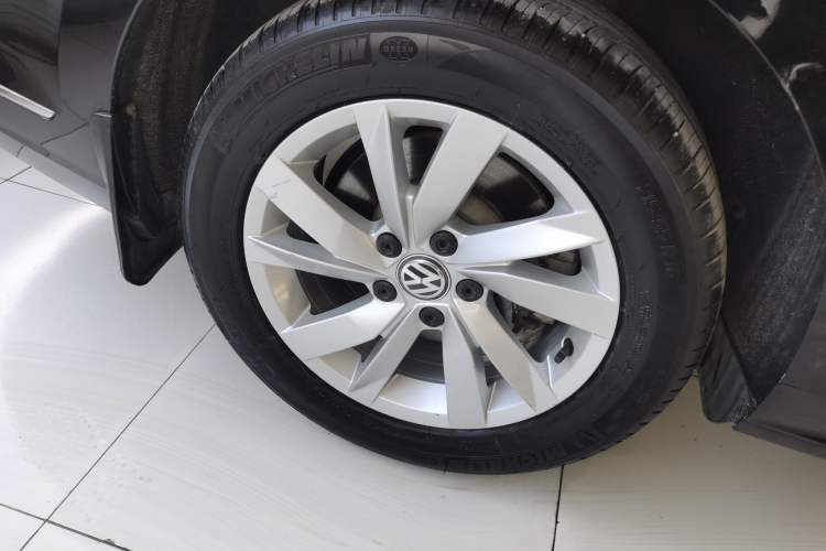 Used Volkswagen Passat 2019 280TSI Business Edition China VI
